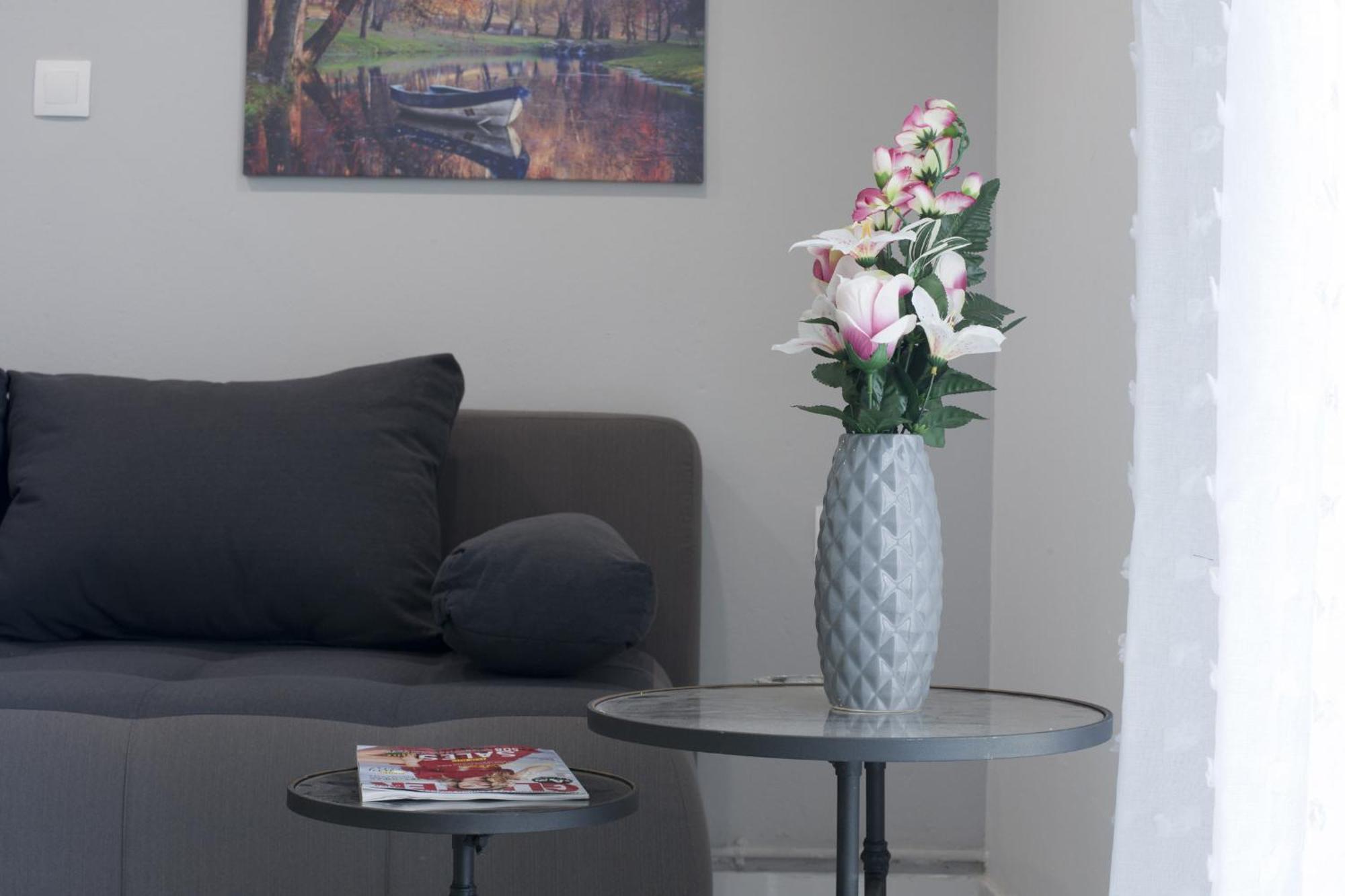 Victoria Sq., A Cozy And Stylish Apartment Афины Экстерьер фото